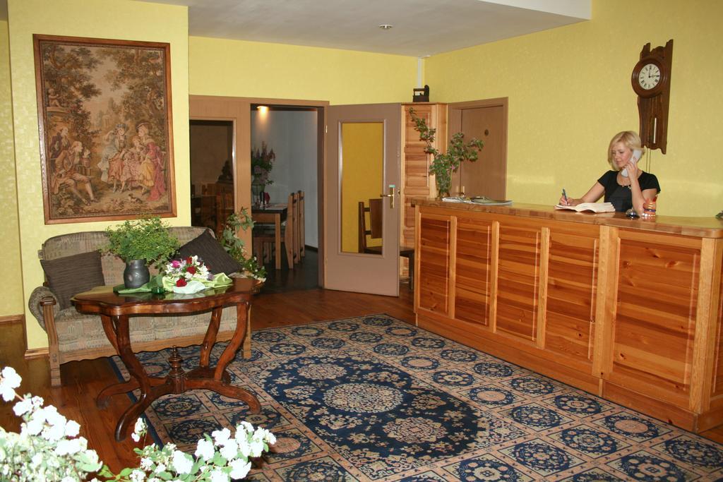 Park Hotel Bruzis Smiltene Exterior photo